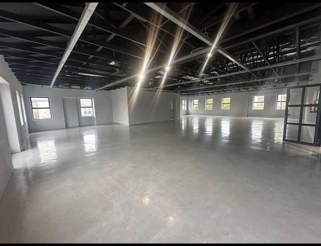 290M² OFFICE TO LET IN CENTURY CITY
